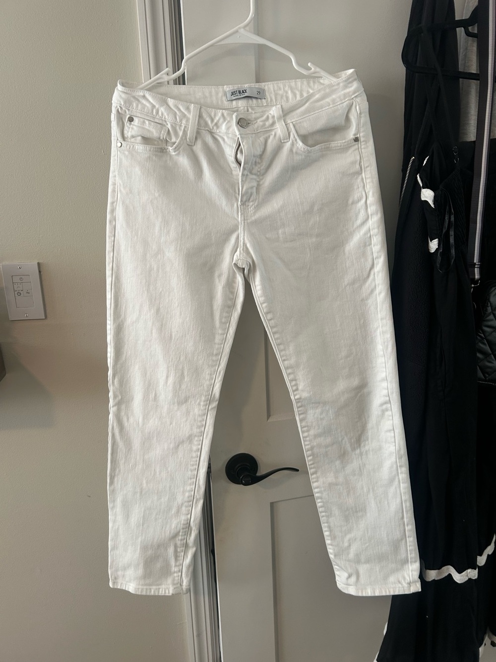 White Women’s Slim Jeans - just Black